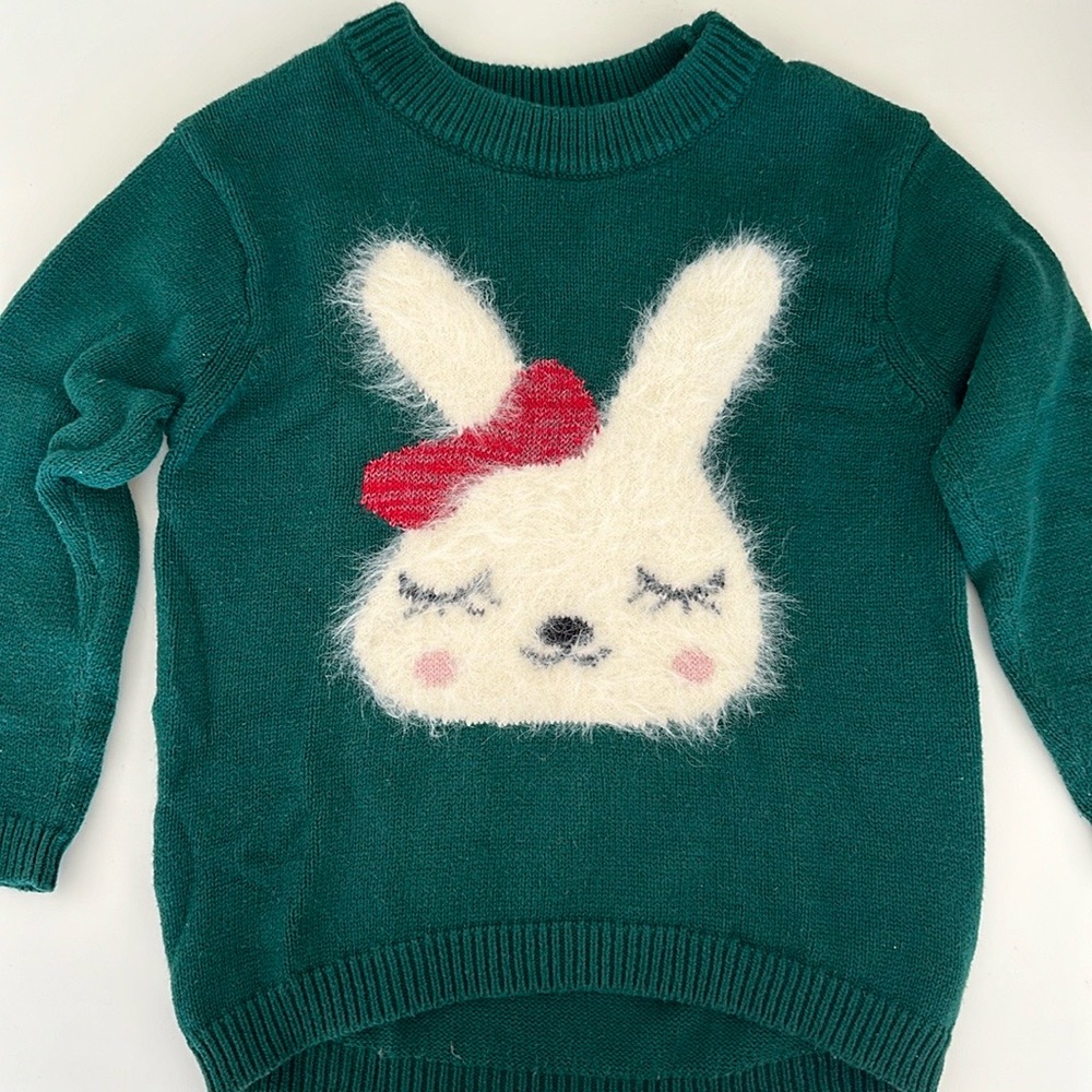 Old Navy girls Christmas sweater, size 3T